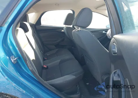 2014 Ford Focus Se z USA, uszkodzony, nr VIN 1FADP3K2XEL152263